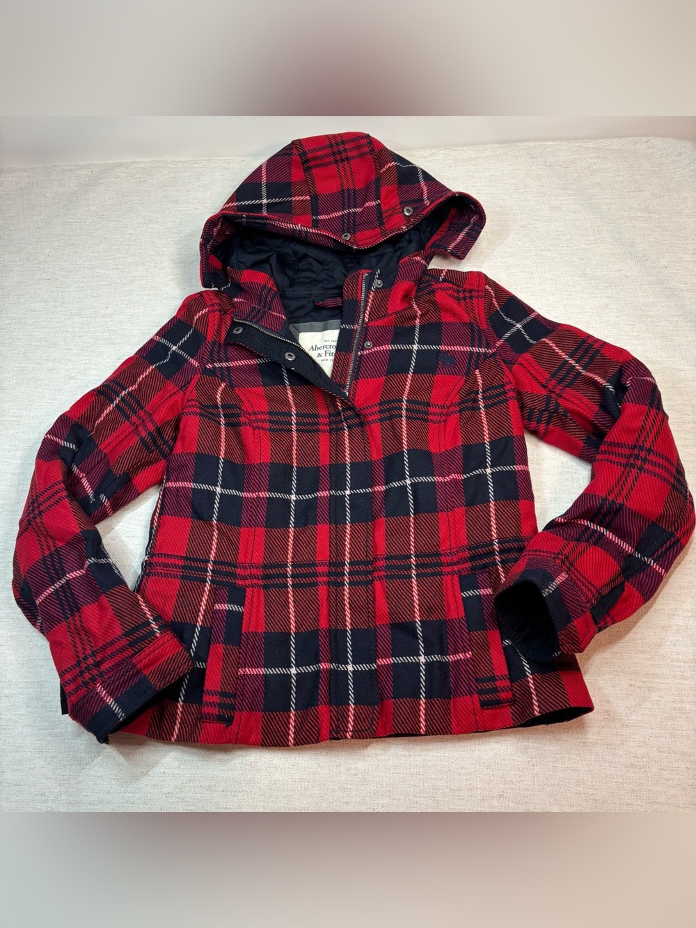 Abercrombie & Fitch women M Plaid Hooded wool blend Pea jacket Coat black red